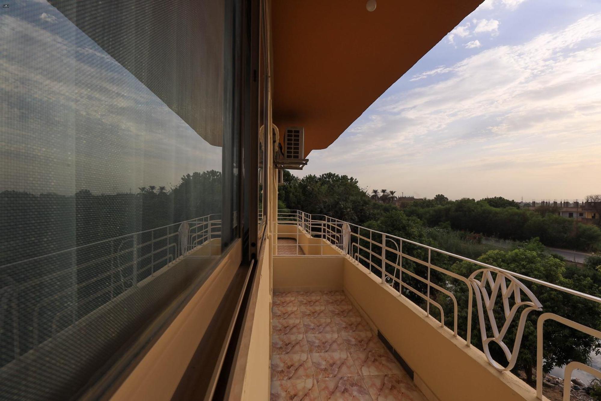 Luxor View Hostel Екстер'єр фото
